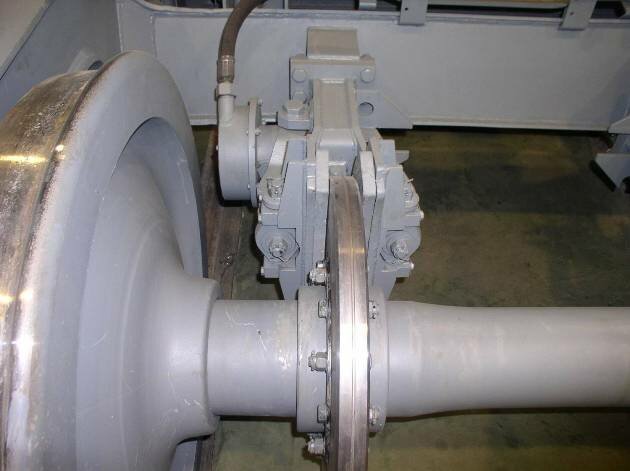 Дисковый тормоз